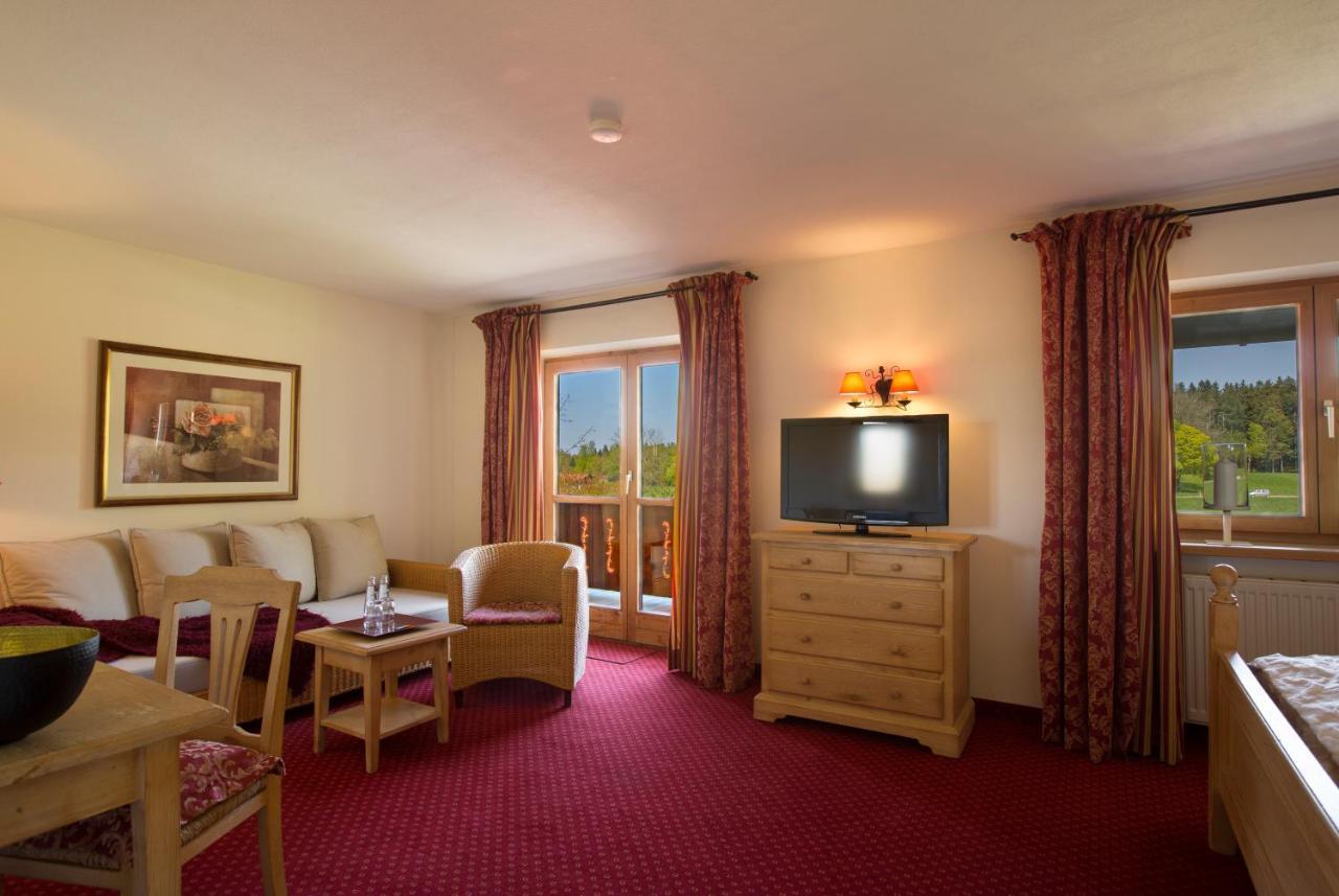 Hotel Kapler Alm Waakirchen Zewnętrze zdjęcie